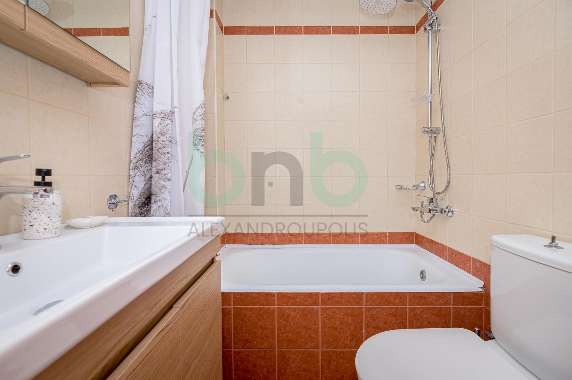 Апартаменты Aqua 2 Bdr Lux Apt Александроуполис Экстерьер фото